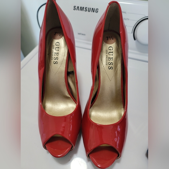 Guess Red Heels - Picture 1 of 4